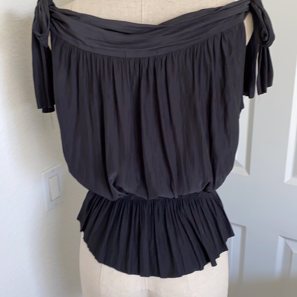 Calvin Rucker bare shoulder top - Picture 4 of 6